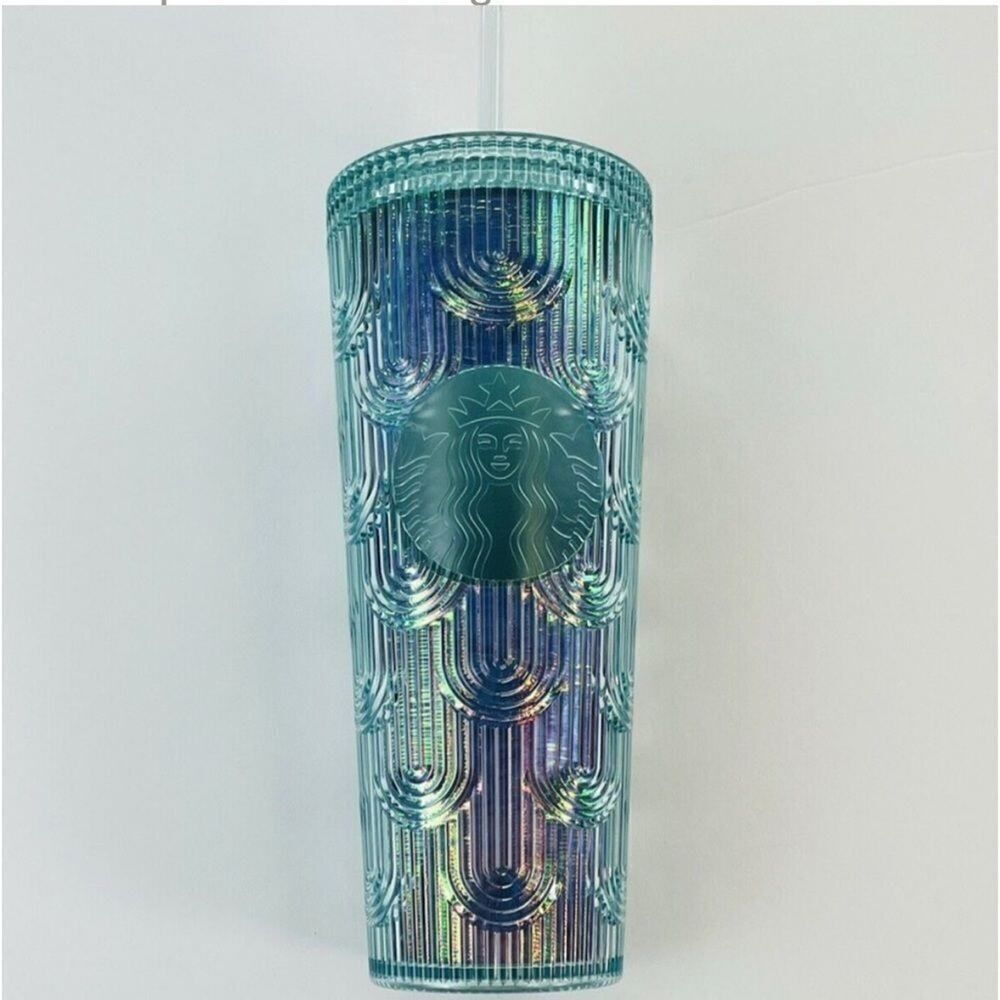 NWT Starbucks Iridescent Mermaid Scale Venti Cold Cup 24 oz NWT